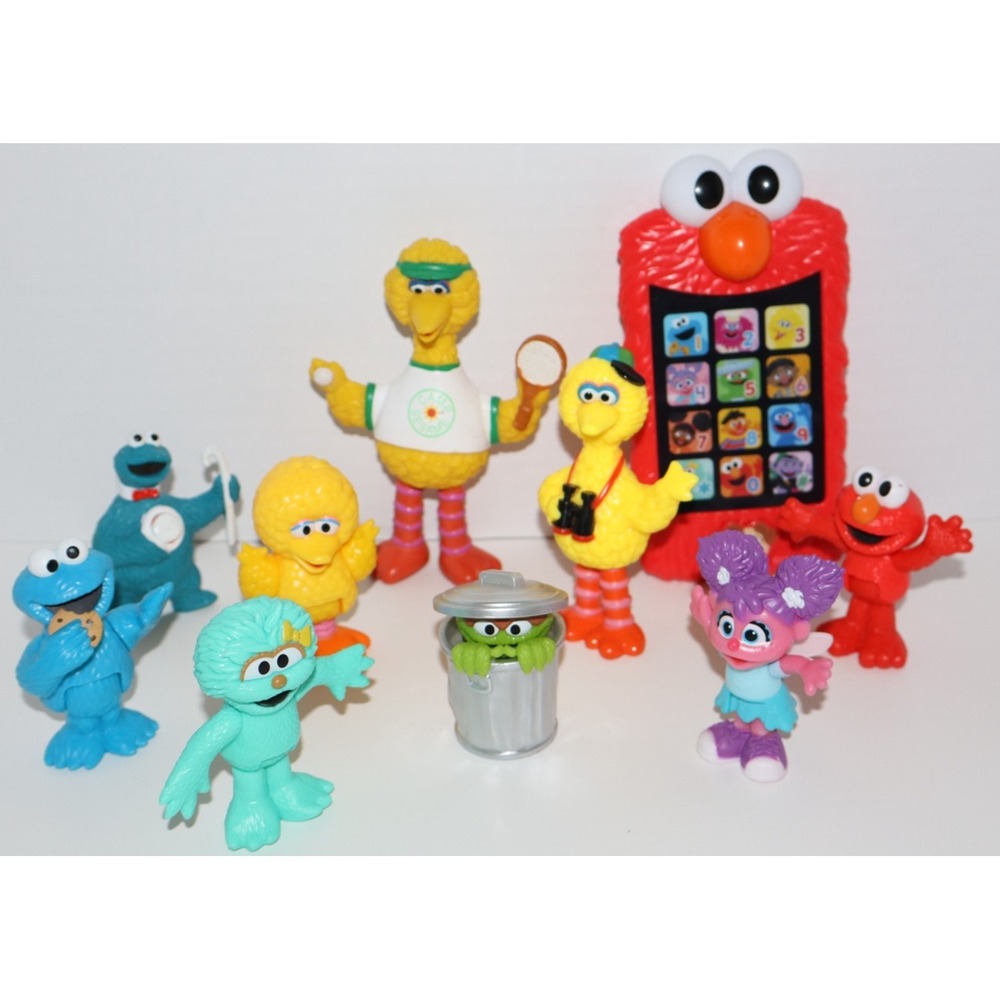 SESAME STREET Assorted Mixed Figures Toy Play Lot & Learn with Elmo Phone
